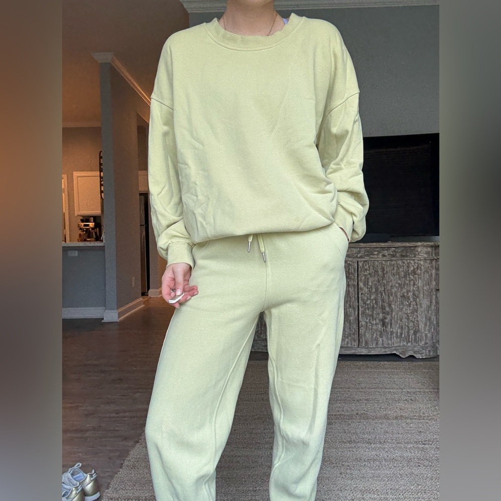 COPY - Lululemon Athletica Light Yellow Sweatpants Joggers